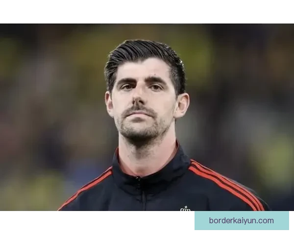 库尔图瓦作为国家队队长状态回暖，潜力备受关注